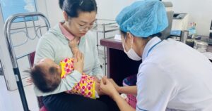 Đề xuất bồi thường đến hơn 100 triệu đồng nếu người tiêm chủng bắt buộc xảy ra tai biến nghiêm trọng