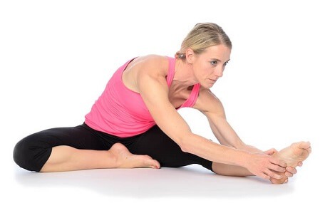 8 bài tập kéo giãn đơn giản và hiệu quả giúp giảm đau lưng dưới