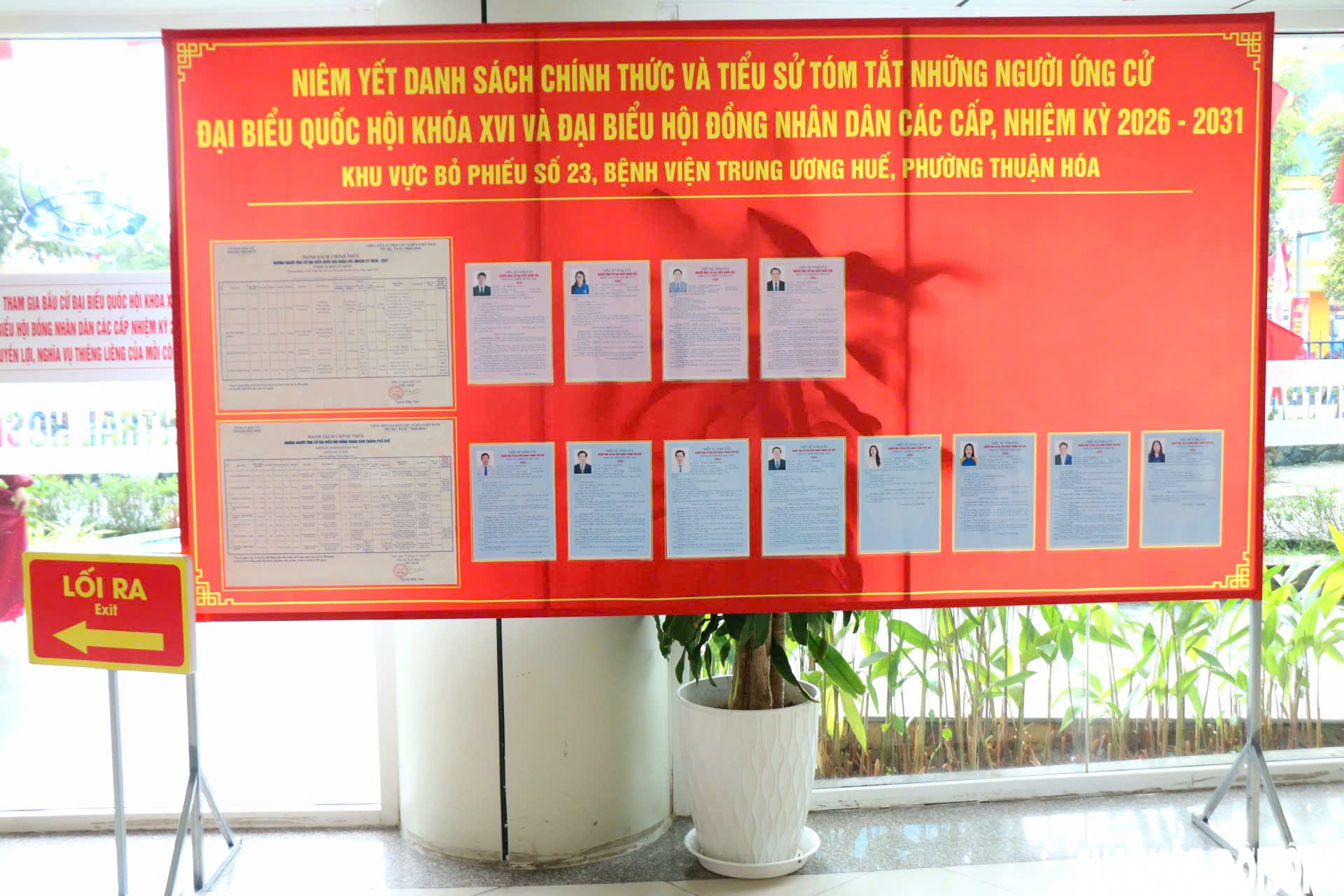 Các điểm bầu cử đặc biệt tại bệnh viện ở Huế sẵn sàng cho ngày hội non sông- Ảnh 4.