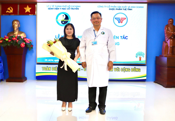 Bệnh viện Y học cổ truyền TPHCM và Dược phẩm Tuệ Tĩnh: Tiên phong thương mại hóa các nghiên cứu y học cổ truyền- Ảnh 4.