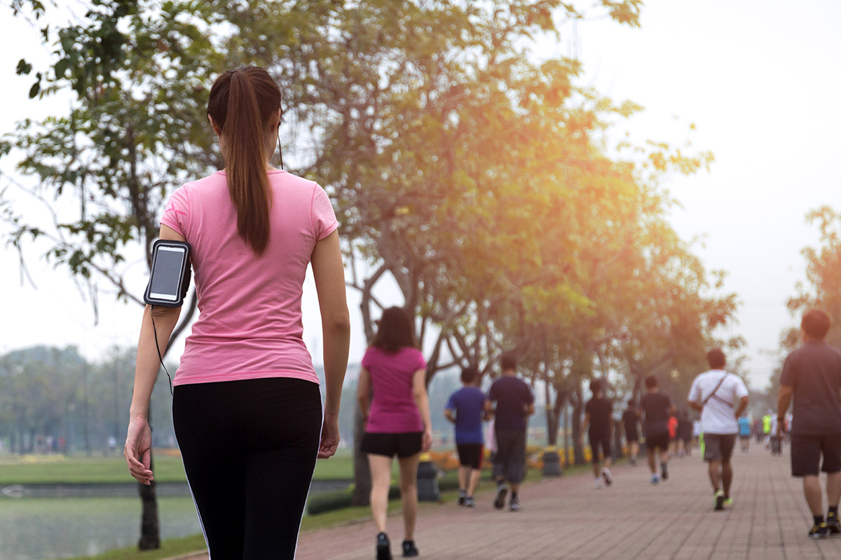 Đi bộ 10.000 bước mỗi ngày cần bao nhiêu thời gian là tốt nhất?- Ảnh 1.