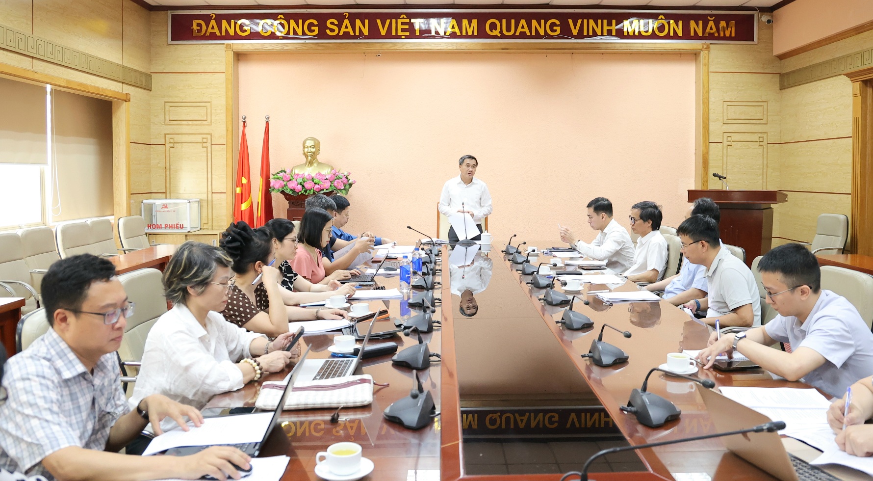 Sửa Luật hiến, ghép mô tạng: Mở rộng nguồn hiến nhưng phải kiểm soát chặt- Ảnh 8. Sửa Luật hiến, ghép mô tạng: Mở rộng nguồn hiến nhưng phải kiểm soát chặt- Ảnh 8.