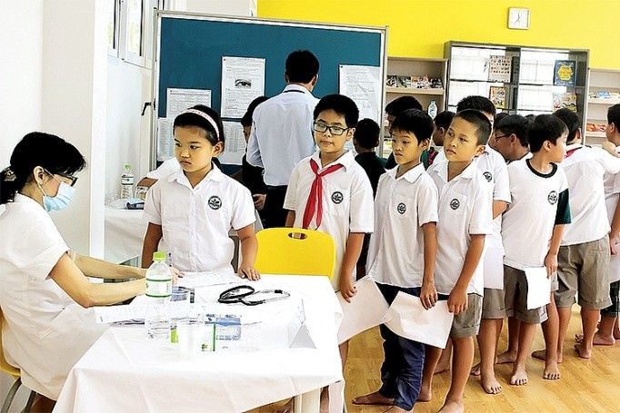 Y tế học đường thời đại số: Chăm sóc sức khỏe bằng sự thấu hiểu và công nghệ- Ảnh 1. Y tế học đường thời đại số: Chăm sóc sức khỏe bằng sự thấu hiểu và công nghệ- Ảnh 1.