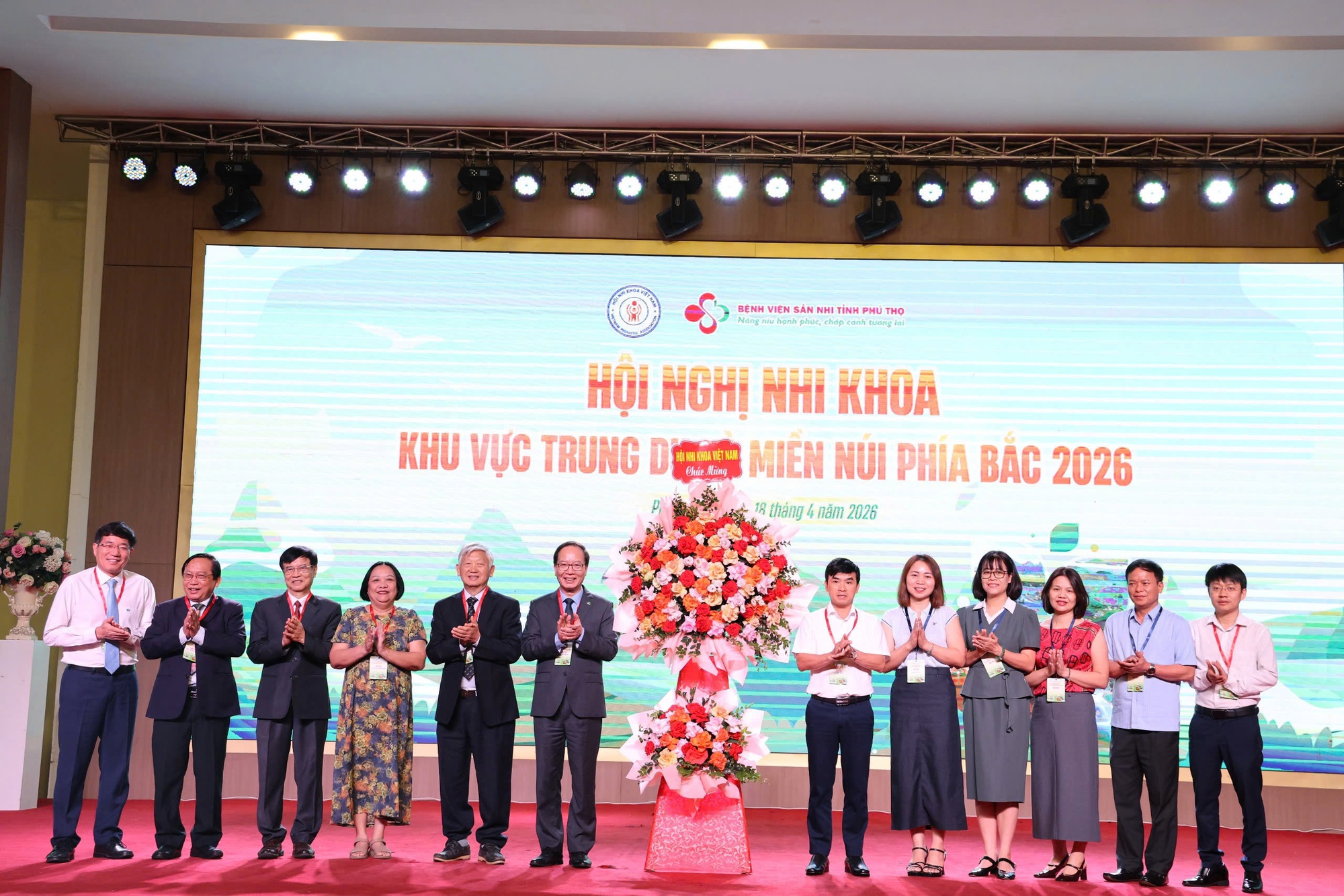 Kiến tạo mạng lưới Nhi khoa để mọi trẻ em được thụ hưởng dịch vụ y tế chất lượng cao- Ảnh 4. Kiến tạo mạng lưới Nhi khoa để mọi trẻ em được thụ hưởng dịch vụ y tế chất lượng cao- Ảnh 4.