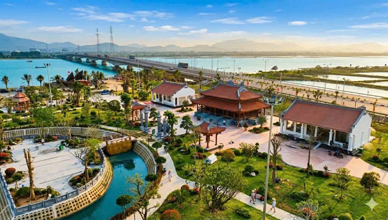 Chiêm ngưỡng Di tích Bến phà Gianh: 'Tọa độ lửa' xưa khoác lên mình diện mạo mới- Ảnh 9. Chiêm ngưỡng Di tích Bến phà Gianh: 'Tọa độ lửa' xưa khoác lên mình diện mạo mới- Ảnh 9.
