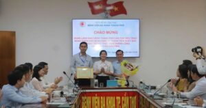 Ghép thận thành công, BVĐK TP Cần Thơ nhận Bằng khen