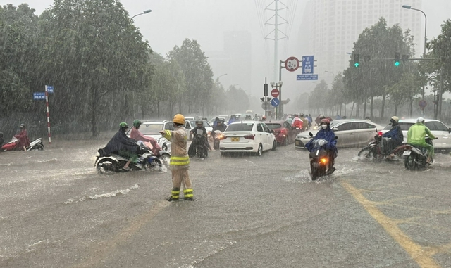 Bắc Bộ và Bắc Trung Bộ có mưa lớn từ đêm nay- Ảnh 1. Bắc Bộ và Bắc Trung Bộ có mưa lớn từ đêm nay- Ảnh 1.