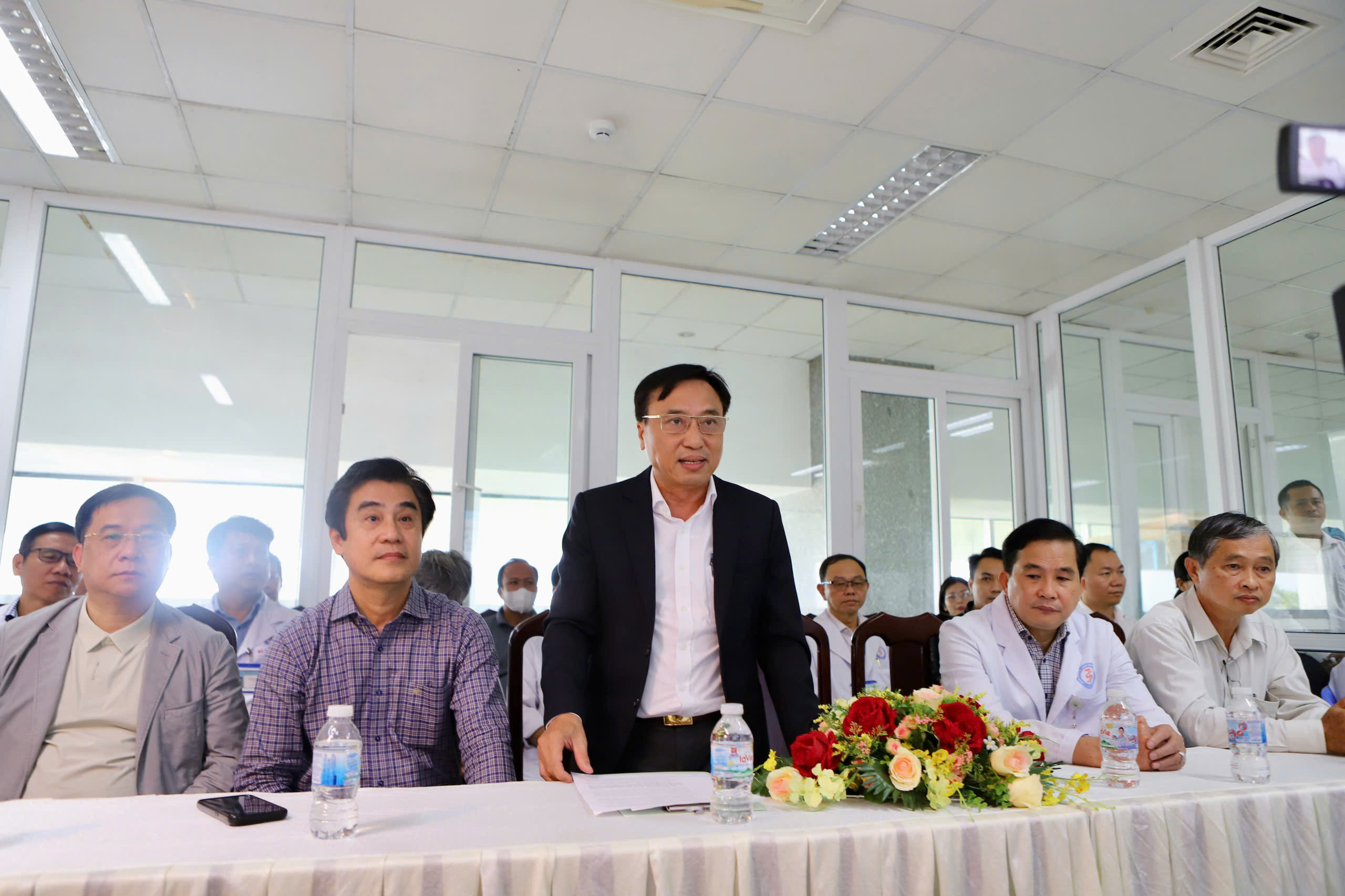 Bệnh viện tuyến tỉnh ở Sóc Trăng tiếp thu kỹ thuật mới để điều trị tốt cho người dân- Ảnh 3. Bệnh viện tuyến tỉnh ở Sóc Trăng tiếp thu kỹ thuật mới để điều trị tốt cho người dân- Ảnh 3.