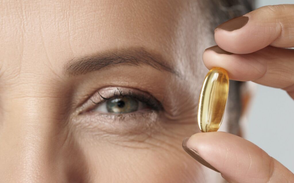 Vì sao thiếu omega-3 có thể gây khô mắt?