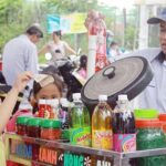 Kiểm soát đồ ăn vặt và nước giải khát có đường khi trẻ nghỉ hè