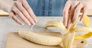 Cách sử dụng vỏ chuối để trị 3 tình trạng ngoài da thường gặp
