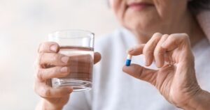 Cách bổ sung canxi mà không lo bị sỏi thận