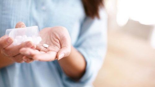 Dùng thuốc bao niêm mạc dạ dày ở người bị trào ngược dạ dày - thực quản- Ảnh 1. trào ngược dạ dày