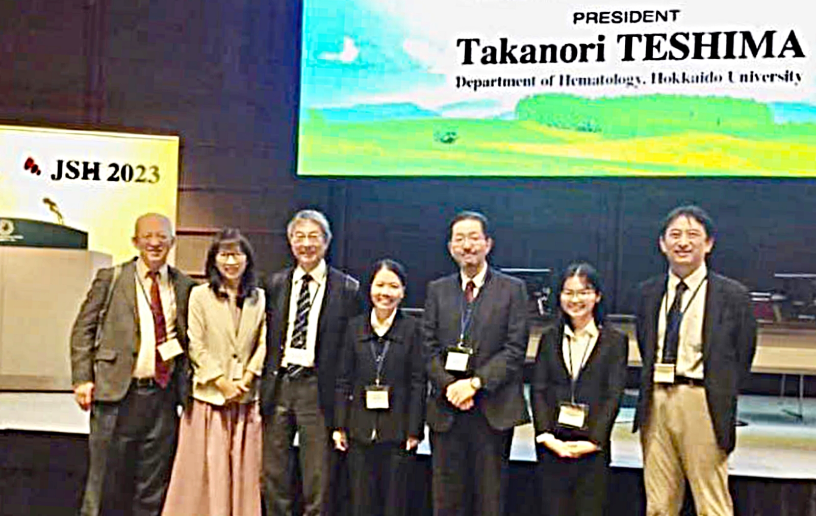 Theo 'lối dẫn trái tim' để đưa khoa học đến gần bệnh nhân Việt Nam hơn- Ảnh 3.