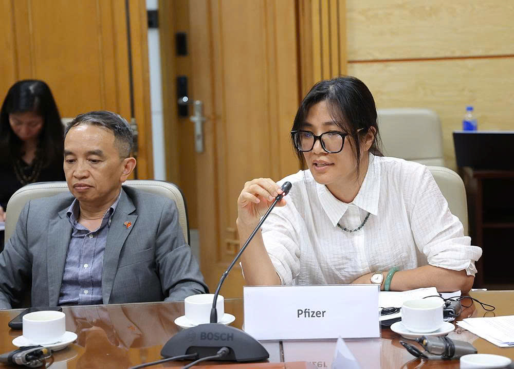 fizer-17780765851072128275012 Bộ Y tế và đoàn doanh nghiệp Hoa Kỳ trao đổi, thúc đẩy quan hệ hợp tác, đầu tư về y tế - Ảnh 4.