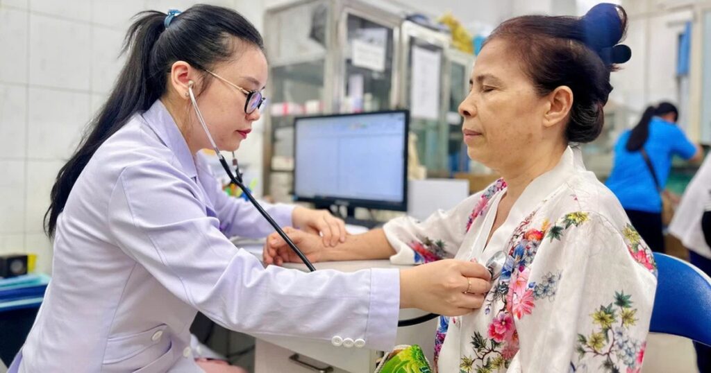 Tổ chức khám sức khỏe định kỳ, sàng lọc miễn phí toàn dân từ năm 2026