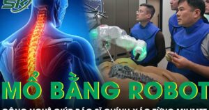 Phẫu thuật cột sống bằng robot giúp bác sĩ ‘chuẩn xác đến từng milimet’