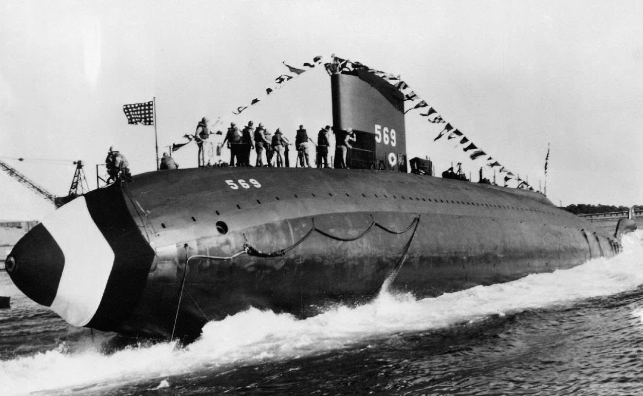 tau-ngam-lop-skipjack-1777950351910893348299-1 Vì sao Nga 'nhẹ gánh' khi Mỹ loại bỏ tàu ngầm lớp Skipjack thời Chiến tranh Lạnh?- Ảnh 1.