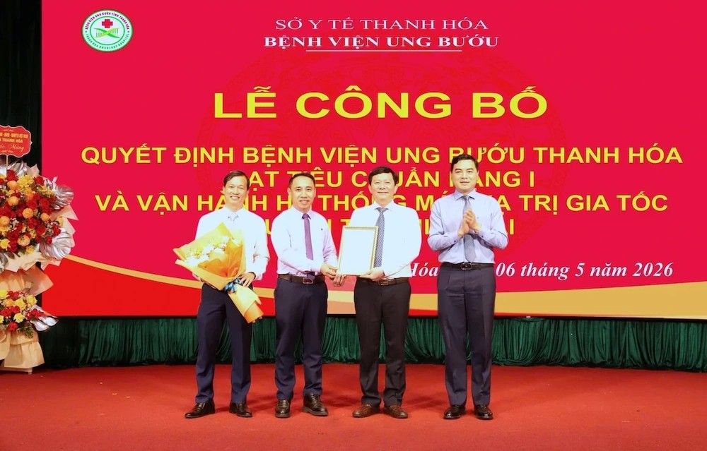 Công bố Bệnh viện Ung bướu tỉnh Thanh Hóa đạt tiêu chuẩn hạng I- Ảnh 2.