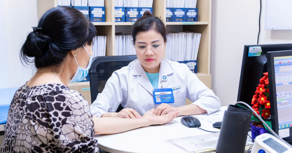 Điều trị liệt mặt và mất ngủ bằng y học cổ truyền tại Bệnh Viện Đồng Nai -2: Đừng bỏ lỡ ‘thời gian vàng’