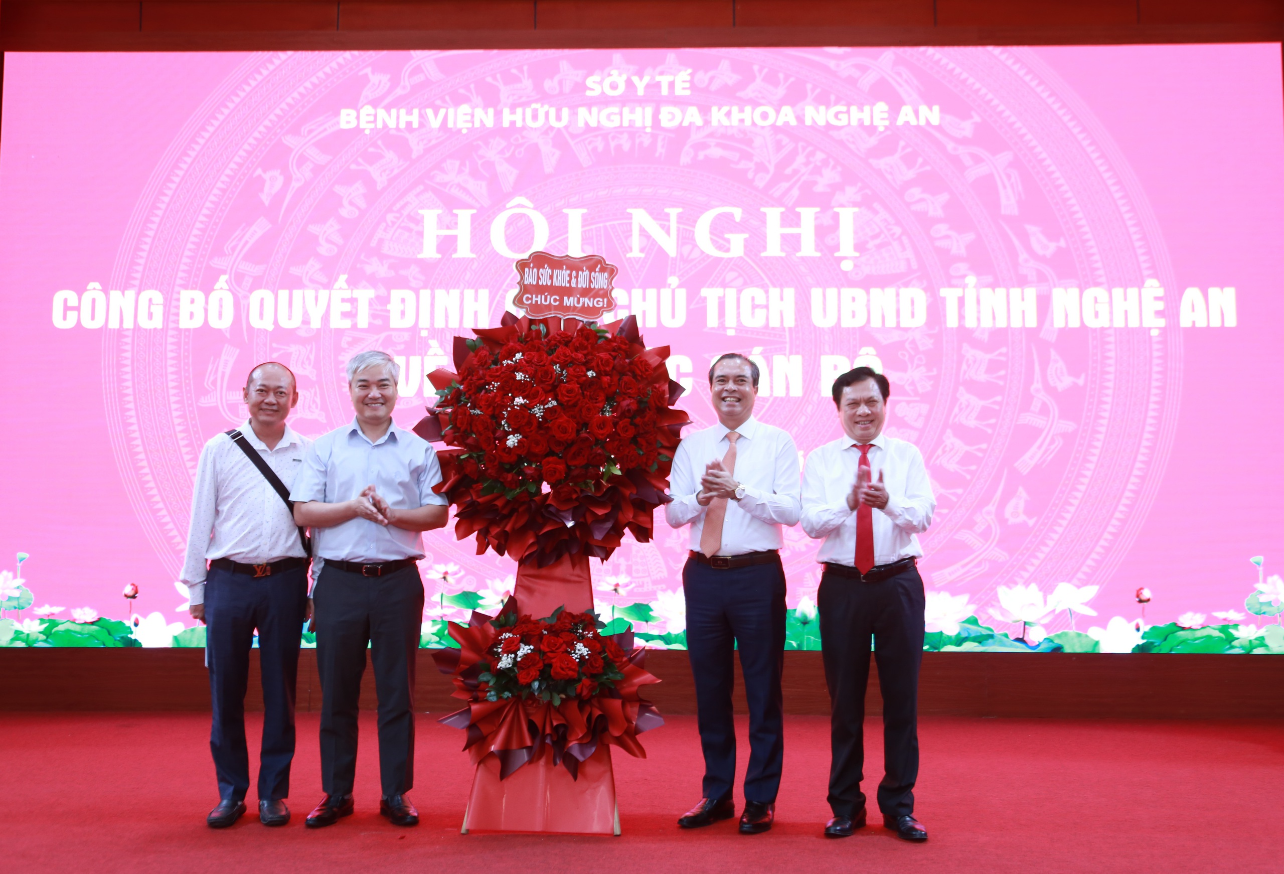 Tân Giám đốc Bệnh viện Hữu nghị Đa khoa Nghệ An: Xây dựng bệnh viện thông minh, chuyên nghiệp và hiện đại- Ảnh 6.