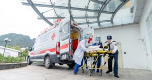 ‘La bàn’ đặc biệt phía sau những quyết định sinh tử của chuyên gia hồi sức cấp cứu Vinmec Hạ Long