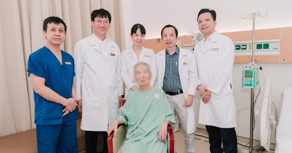 Vinmec Times City giành lại sự sống cho cụ ông 81 tuổi nguy kịch vì vỡ động mạch chủ ngực