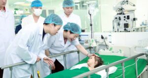 Hàng trăm phần quà đến với bệnh nhi dịp 1/6