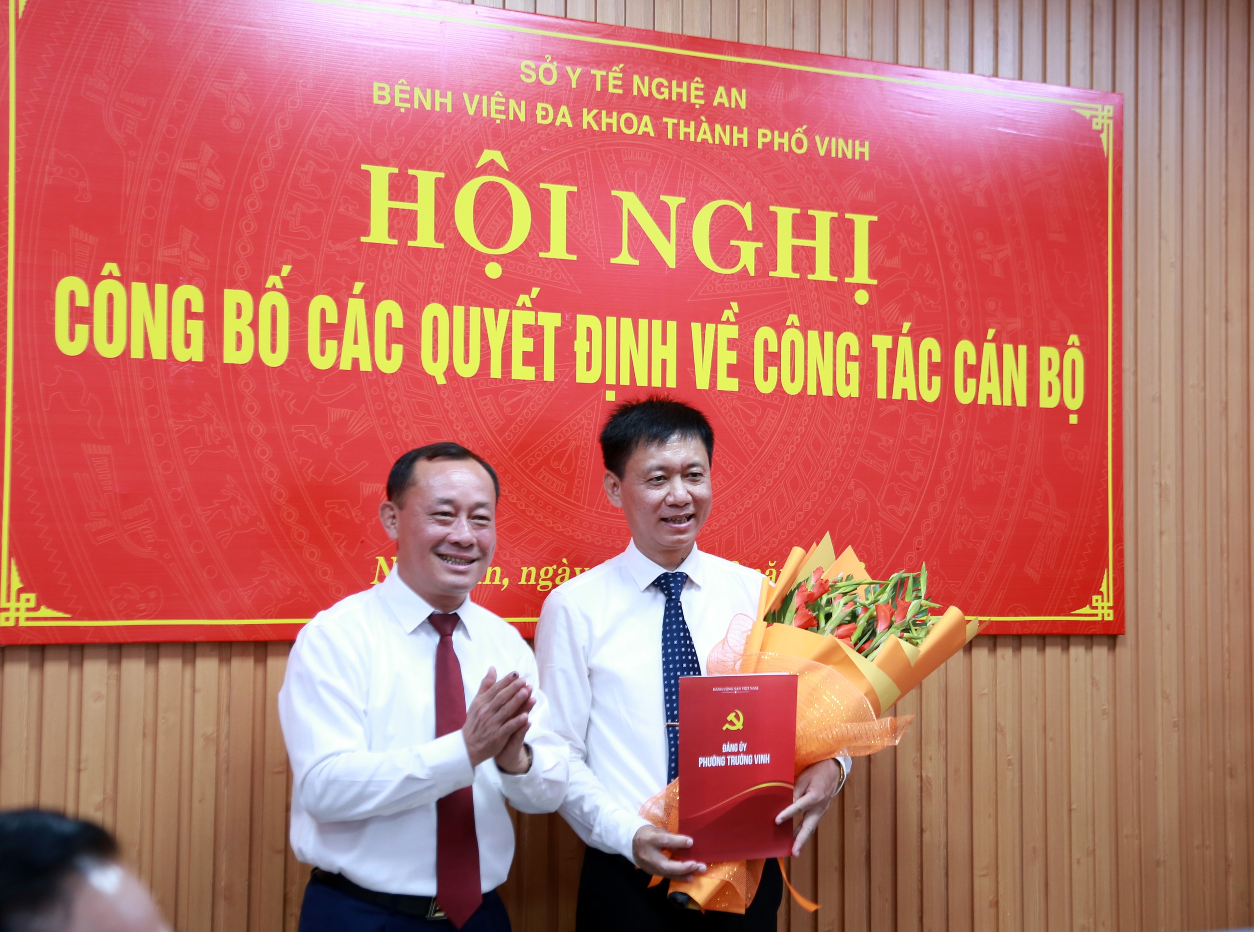 Bệnh viện Đa khoa TP Vinh có tân Giám đốc- Ảnh 3.