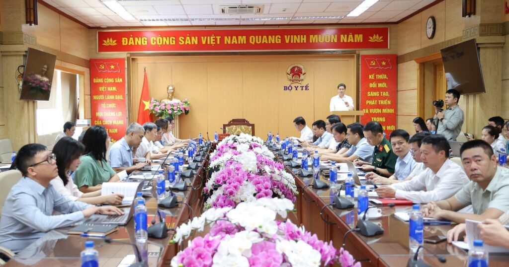 Bộ Y tế hướng dẫn triển khai Luật Phòng bệnh: Đẩy nhanh khám sức khỏe định kỳ, tăng đầu tư y tế dự phòng