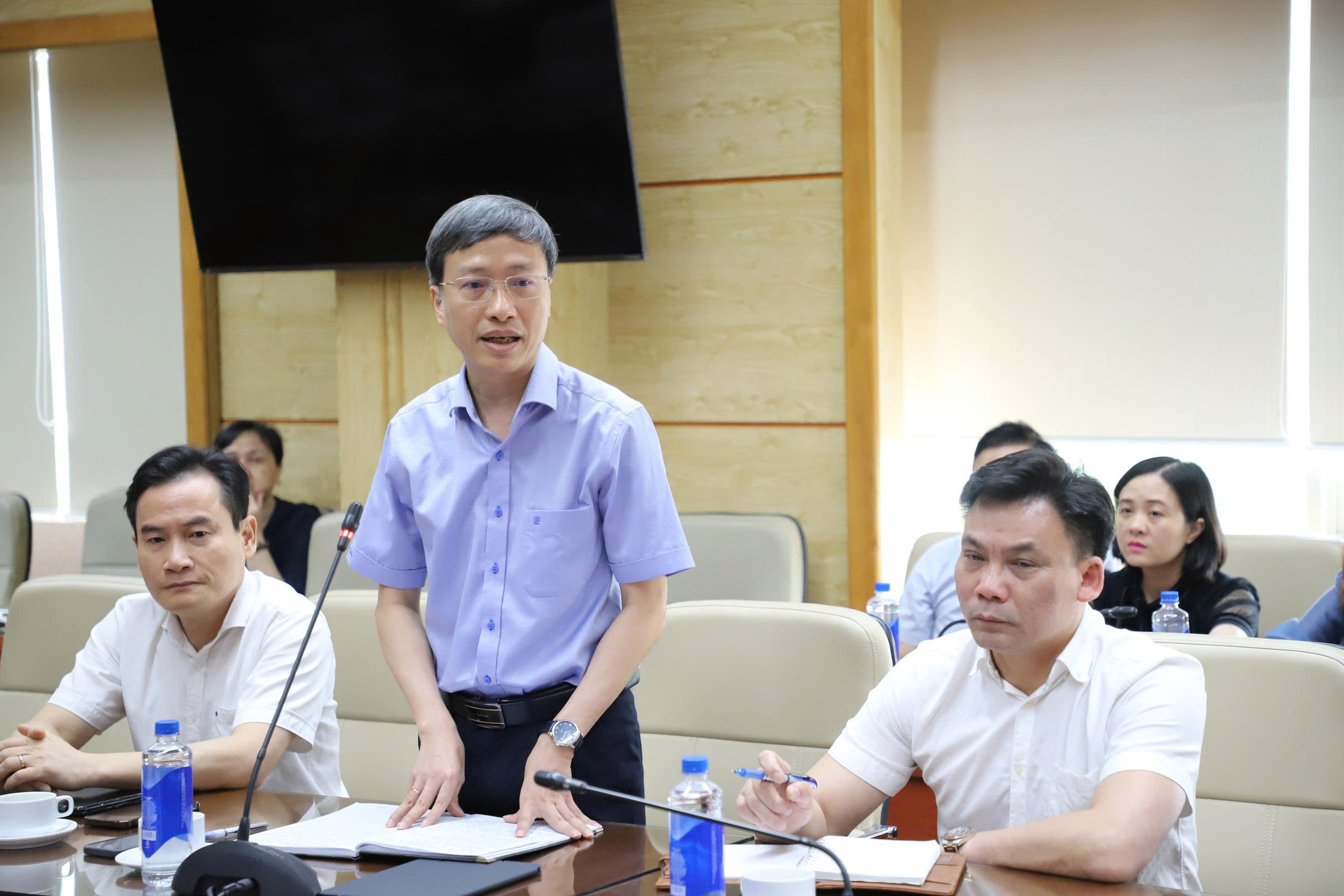 Thứ trưởng Thường trực Vũ Mạnh Hà tiếp, làm việc với Liên minh đổi mới phòng chống dịch bệnh- Ảnh 5.