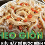 Tai heo giòn dai hấp dẫn nhưng ăn kiểu này dễ rước bệnh vào người