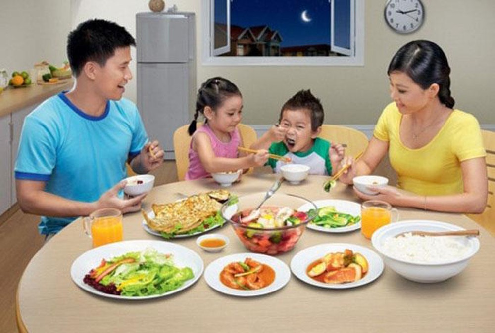 Tăng sức đề kháng cho trẻ trong ngày hè bằng bữa ăn hàng ngày- Ảnh 1.
