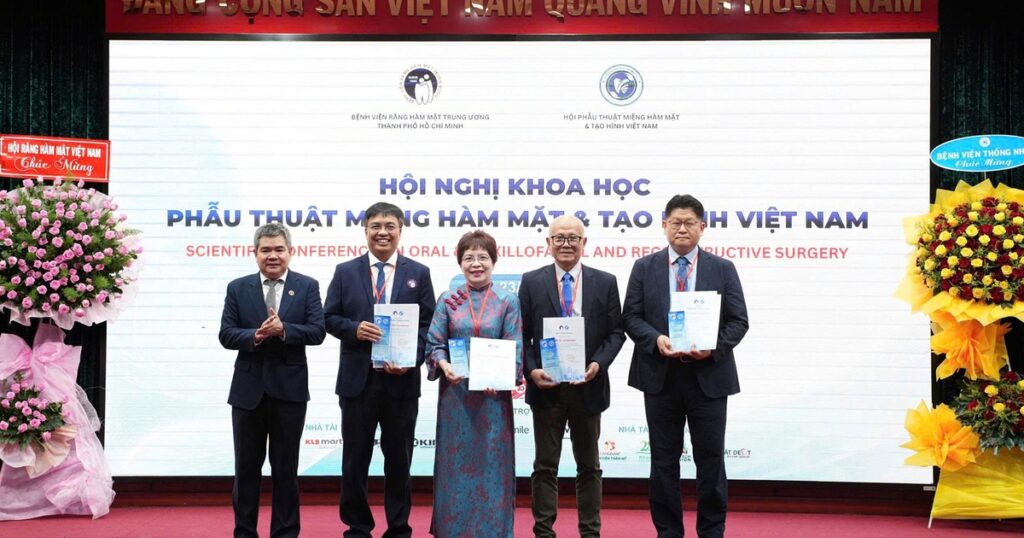 Phẫu thuật hàm mặt Việt Nam tiệm cận chuẩn quốc tế nhờ công nghệ số