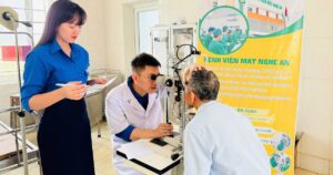 Đưa bác sĩ về xã giúp người dân thay đổi thói quen ‘có bệnh mới đi khám’