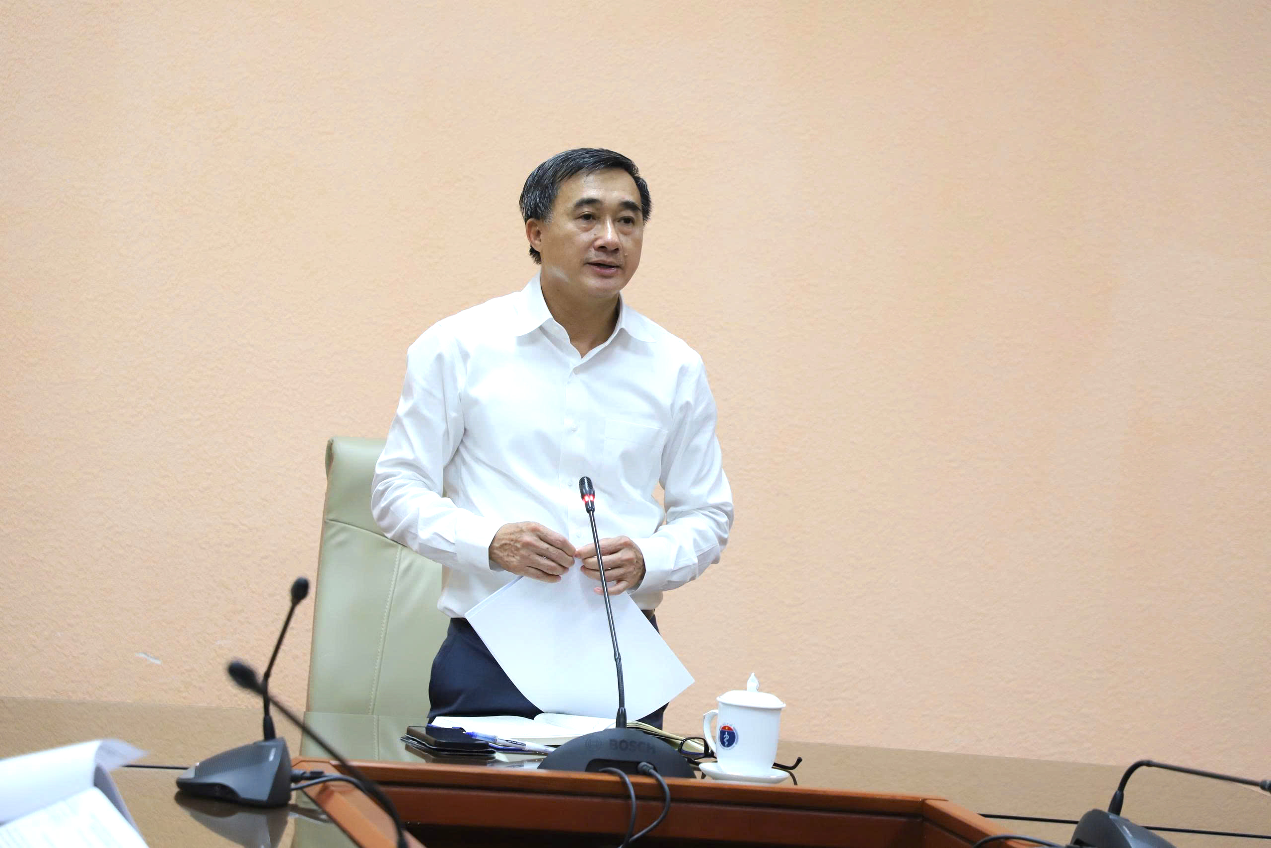 Thúc đẩy tiến độ hoàn thiện hồ sơ cấp giấy phép hoạt động Cơ sở 2 Bệnh viện Bạch Mai và Việt Đức- Ảnh 1.