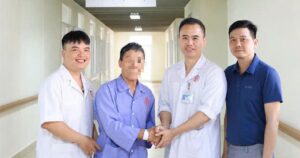 Cứu cụ ông 73 tuổi ở Hải Phòng bất ngờ ngừng tim, ngừng tuần hoàn trước phòng can thiệp