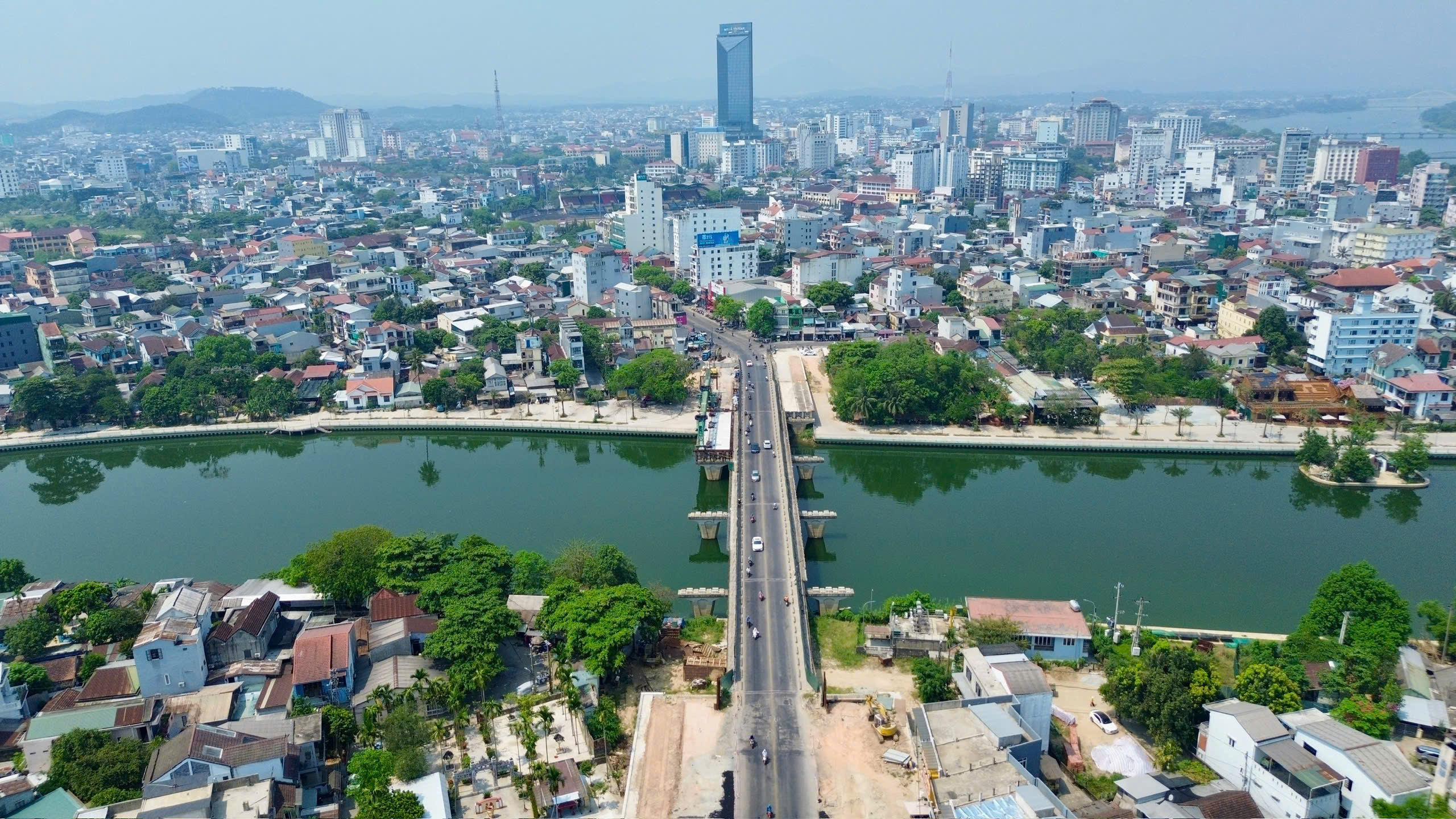 Dự án hơn trăm tỷ ở Huế bao giờ hoàn thành sau khi nhà thầu bị sa thải?- Ảnh 1.