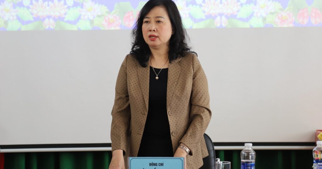 Bộ trưởng Đào Hồng Lan: Cần đặc biệt quan tâm chăm sóc sức khỏe tâm thần từ sớm
