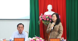 Bộ trưởng Bộ Y tế: Phân cấp càng mạnh, y tế cơ sở càng phải vững