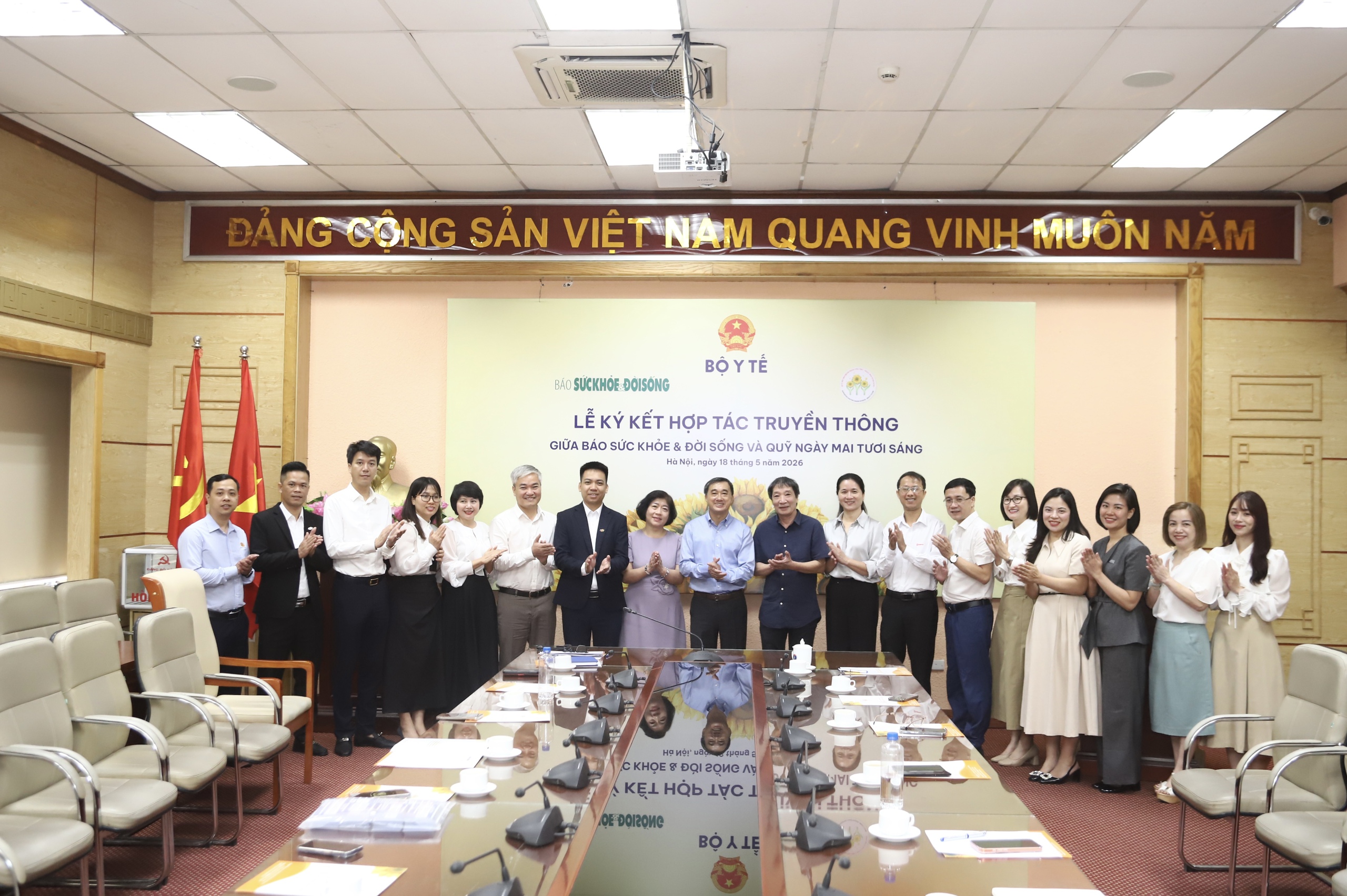 Báo Sức khỏe & Đời sống cùng Quỹ Ngày mai tươi sáng hợp tác lan tỏa thông điệp nhân ái, huy động hỗ trợ bệnh nhân ung thư- Ảnh 10.