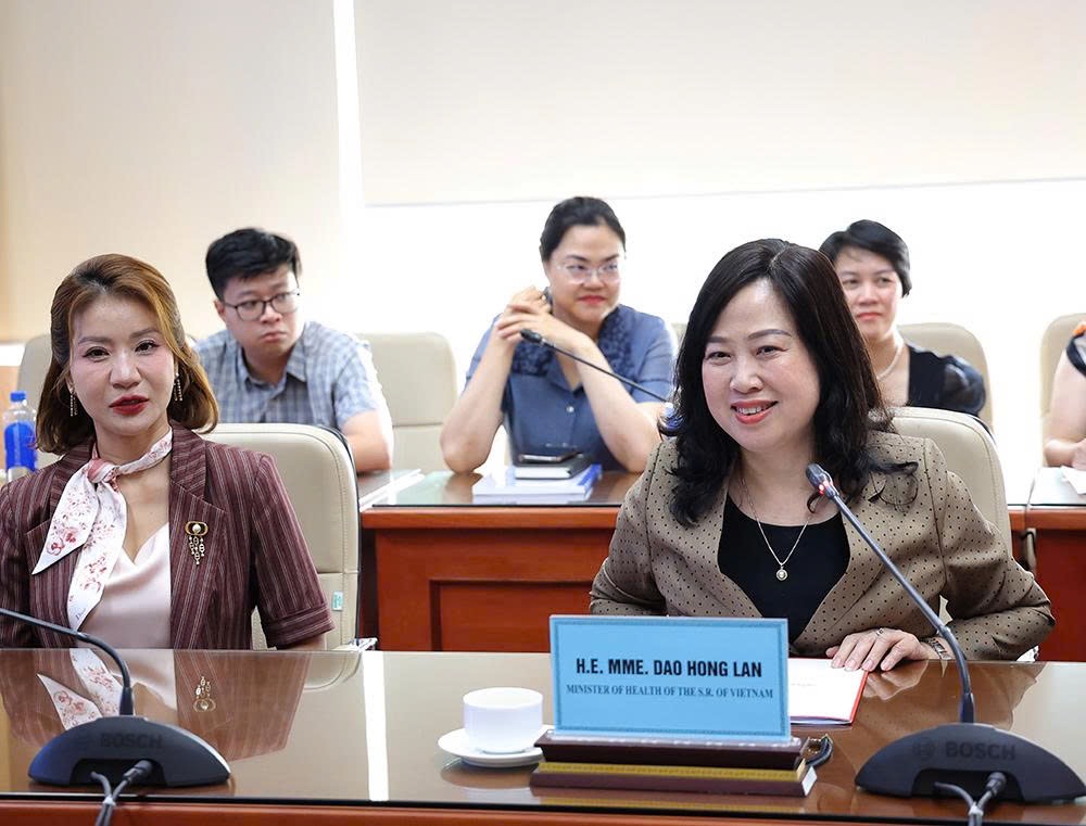 img7814-1778506644580975808927 Uỷ viên Trung ương Đảng, Bộ trưởng Bộ Y tế Đào Hồng Lan phát biểu.