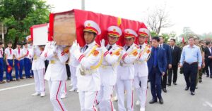 Đất mẹ đón 28 hài cốt liệt sĩ hy sinh tại chiến trường Lào trở về