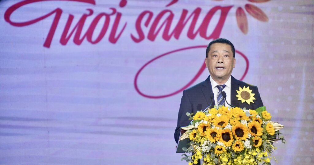 15 năm Quỹ Ngày mai tươi sáng tiếp sức hàng chục vạn bệnh nhân ung thư nghèo
