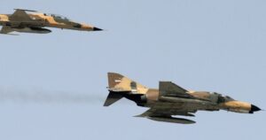 Tiêm kích 50 năm tuổi của Iran đang khiến phòng không Mỹ bối rối ra sao?