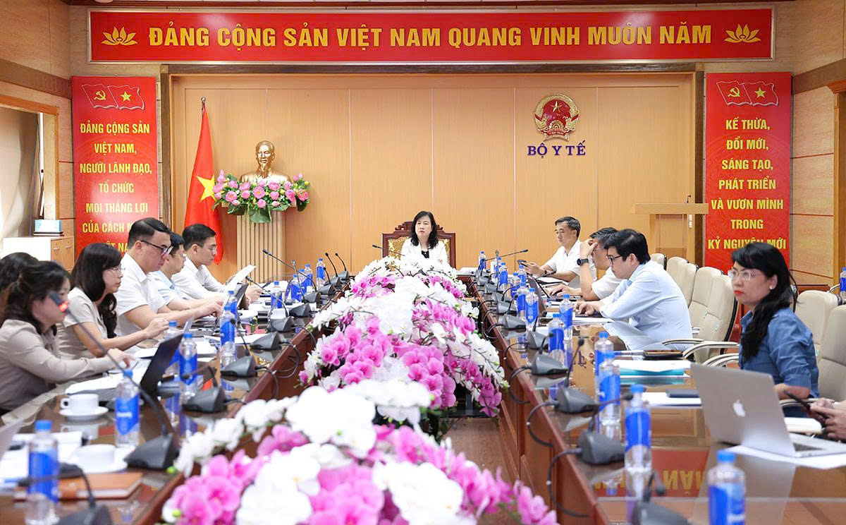 Xây dựng Nghị định mới về khám chữa bệnh phải tháo gỡ vướng mắc, không phát sinh thêm thủ tục- Ảnh 11.