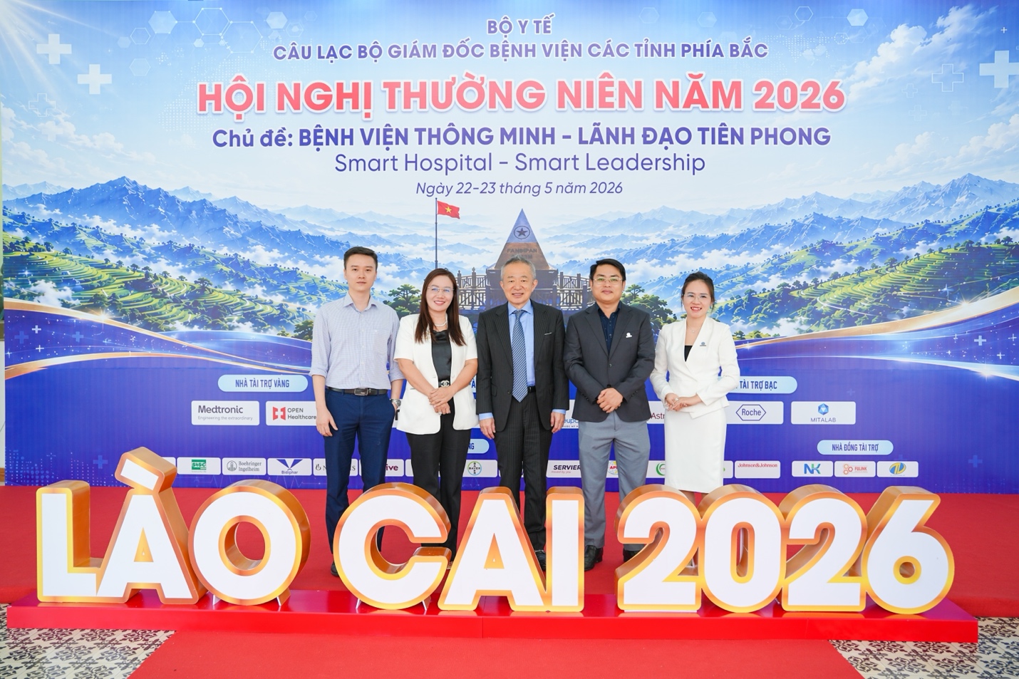 photo-1779449283866-1779449284082648376656-1 Hướng tới mở rộng ứng dụng y học tái tạo tại Việt Nam- Ảnh 4.
