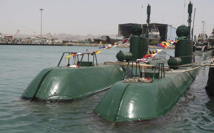 Iran triển khai "sát thủ dưới nước" gốc Triều Tiên ở eo biển Hormuz