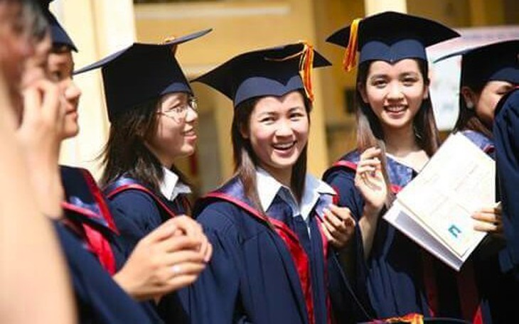 Đại học Quốc gia Hà Nội bổ nhiệm, kiện toàn lãnh đạo nhiều trường thành viên- Ảnh 2.