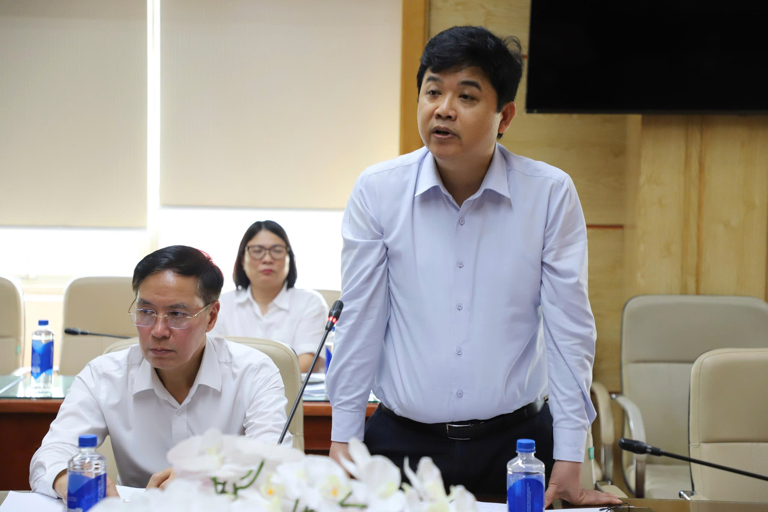 Thứ trưởng Thường trực Vũ Mạnh Hà tiếp, làm việc với Liên minh đổi mới phòng chống dịch bệnh- Ảnh 4.